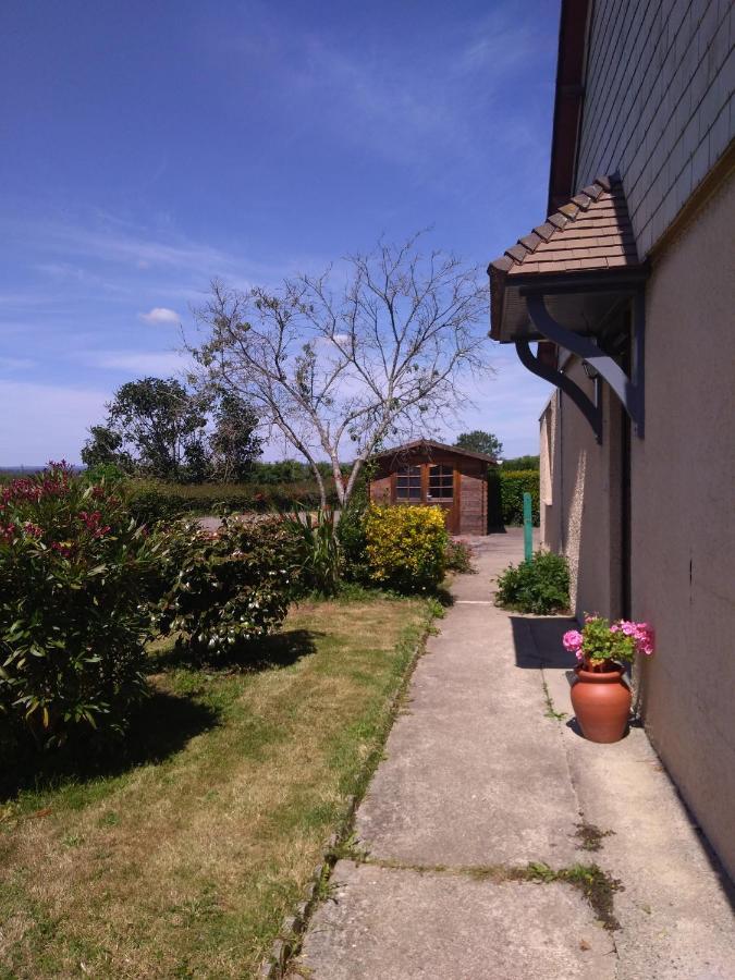 Gite** De Pauline A Sainte Mere Eglise ภายนอก รูปภาพ